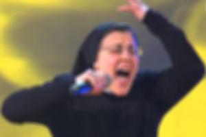 گرم کردن مجالس زنانه با دنس و دی جی در تهران